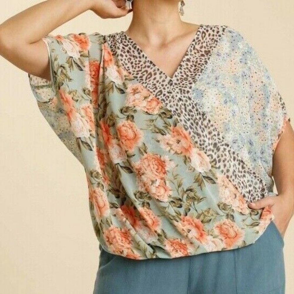 Umgee Floral & Leopard Mixed Print V-Neck Blouse in Mint and Coral